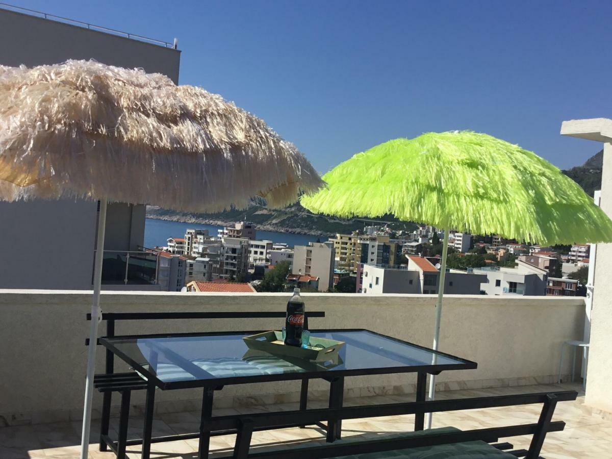 Dk Apartmani Dobra Voda Exterior photo